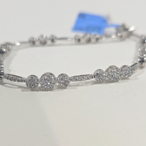 NWT ✅ Gorgeous 14K WG 2 CT Natural Diamond Tennis Bracelet 7 1/4" ⭐ NWT - Picture 1 of 15